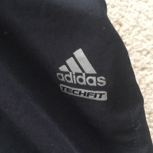 Adidas black short - Picture 2 of 6